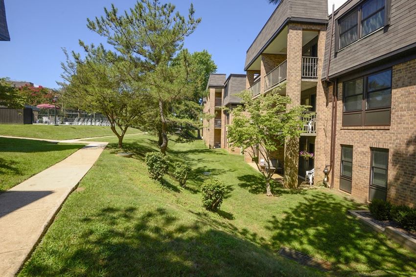 Charlesgate Apartments, 101 Kenilworth Park Drive, Towson, MD RentCafe